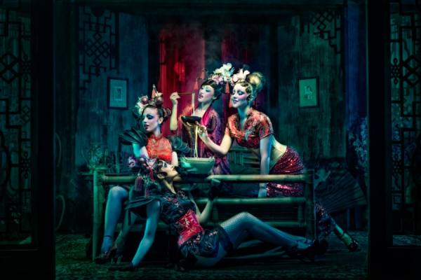 Photograph Daniel Linnet Dragon Den 8 on One Eyeland